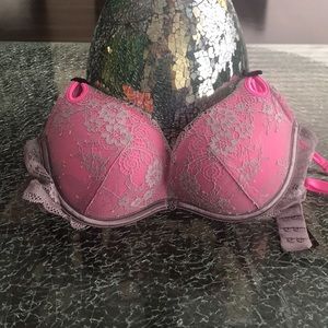 Victoria secret push up bra 💕